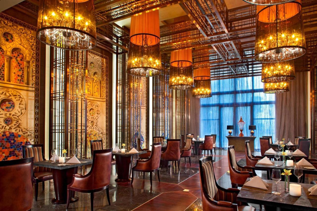 Sheraton Qingyuan Lion Lake Resort Exteriör bild